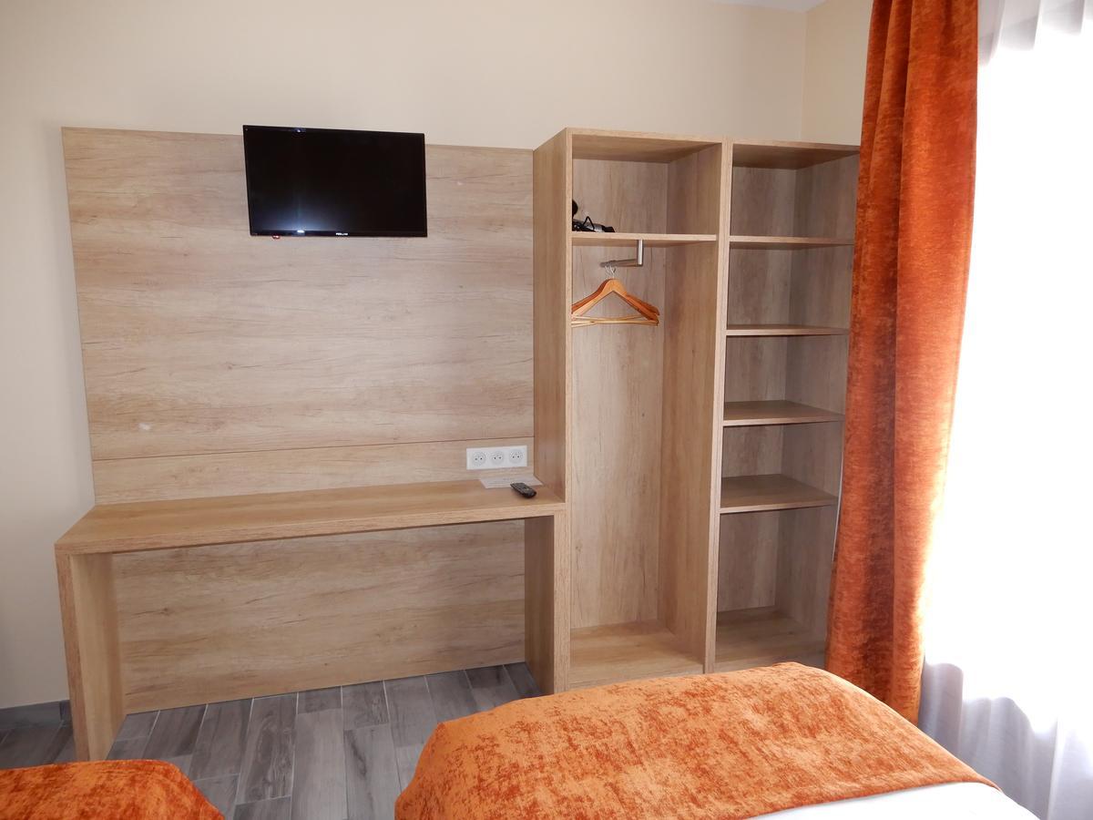 Hotel Marinet Chatillon-en-Michaille Eksteriør billede
